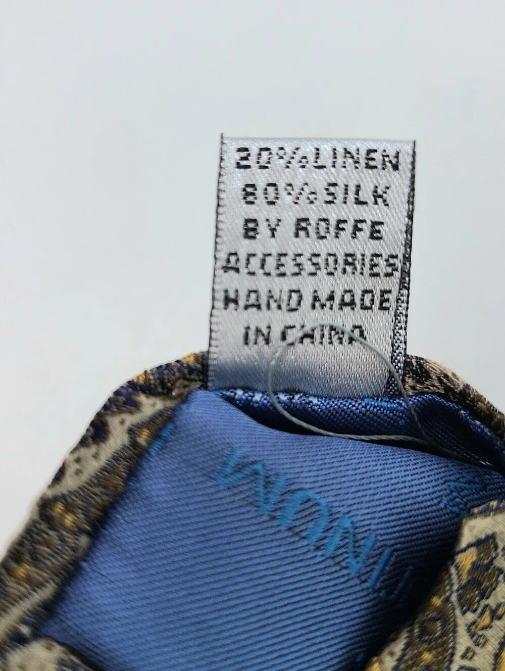 XMI Platinum Paisley Handmade Woven Linen Silk Tie